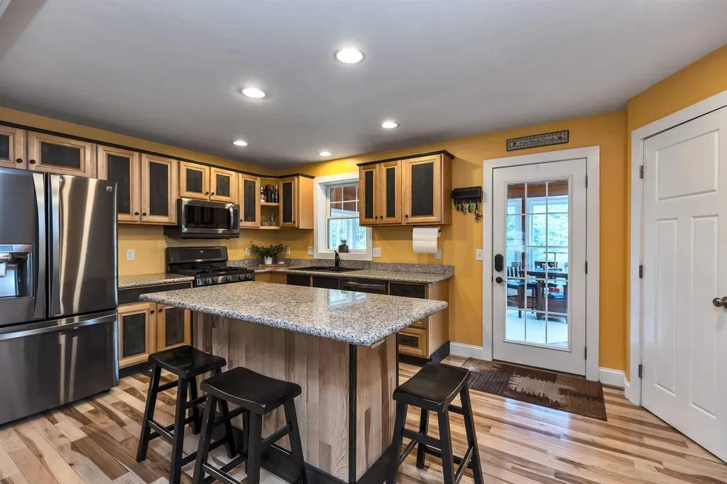 277 Buckley Road Weare NH 03281