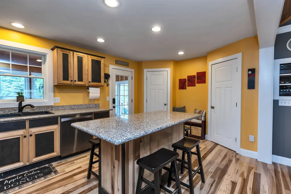 277 Buckley Road Weare NH 03281