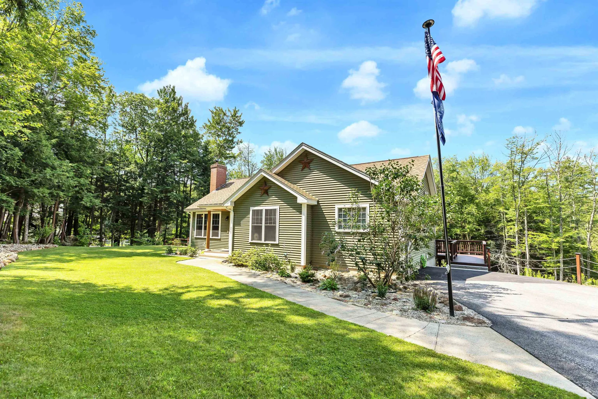 277 Buckley Road Weare NH 03281