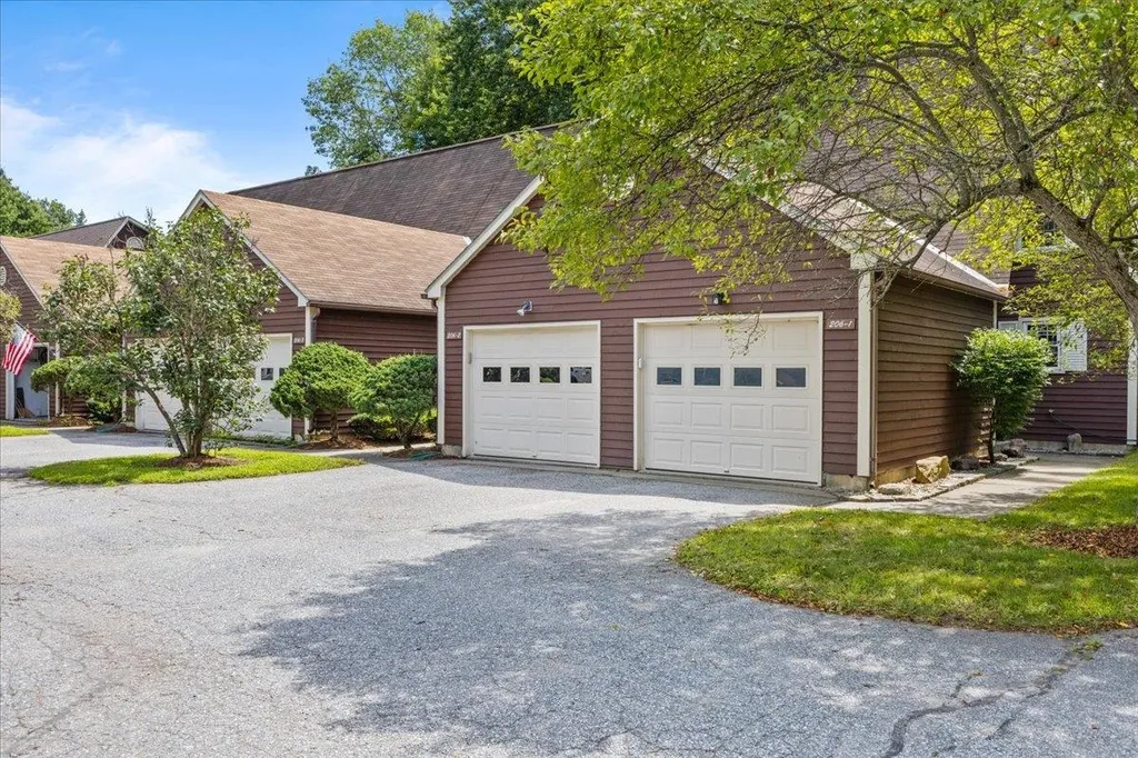 206 Woodbine By The Lake Colchester VT 05446