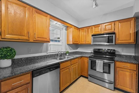 206 Woodbine By The Lake Colchester VT 05446