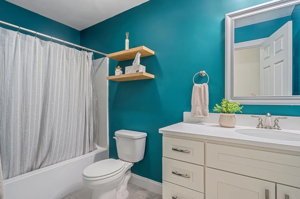 29 Cypress Circle Exeter NH 03833