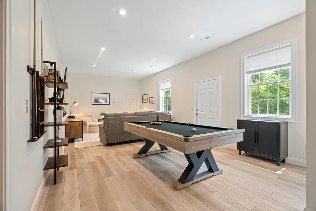 29 Cypress Circle Exeter NH 03833