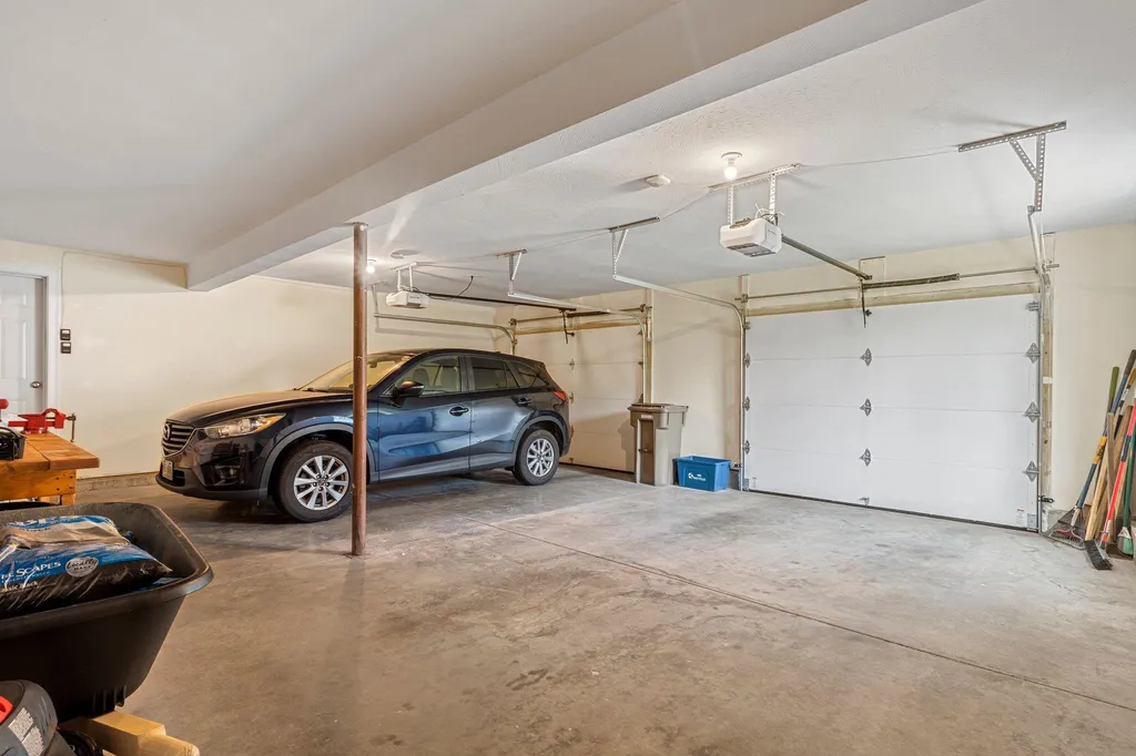 29 Cypress Circle Exeter NH 03833