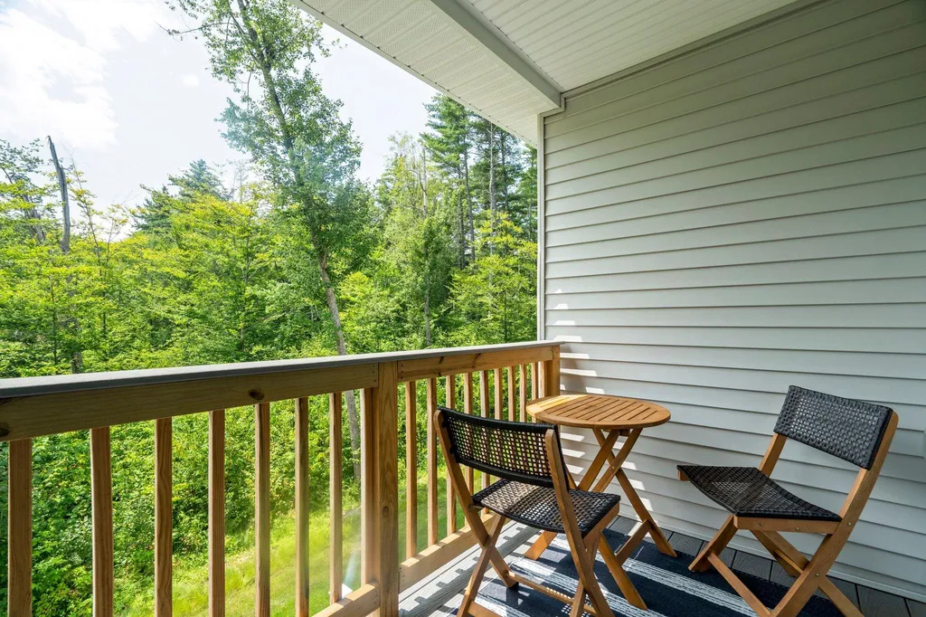 29 Cypress Circle Exeter NH 03833