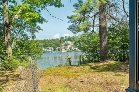 19 Chestnut Street Belmont NH 03220