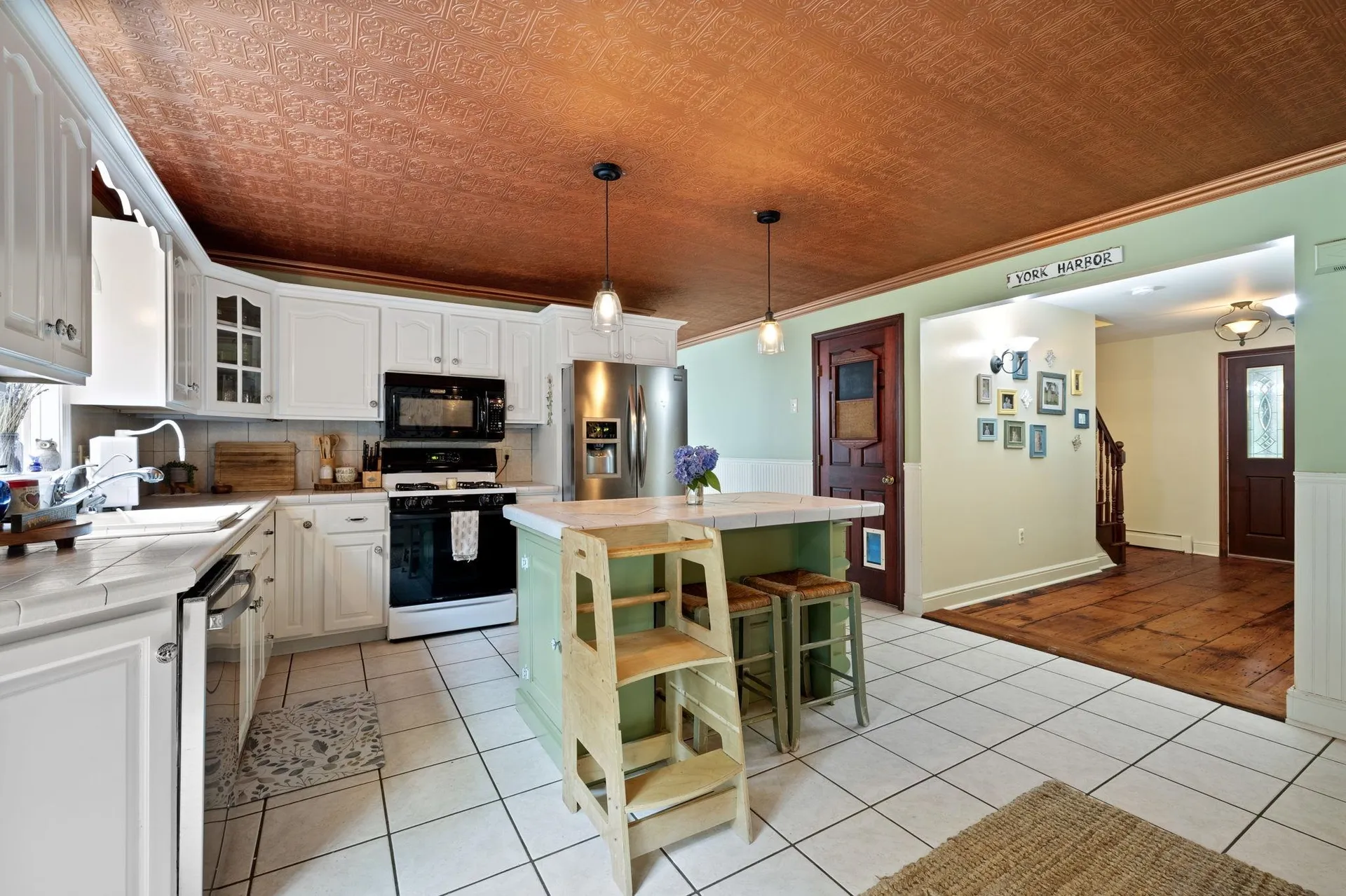 755 Flaghole Road Andover NH 03216