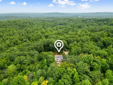 755 Flaghole Road Andover NH 03216