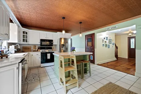 755 Flaghole Road Andover NH 03216