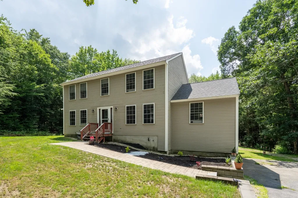 4 Deer Ridge Drive Barrington NH 03825