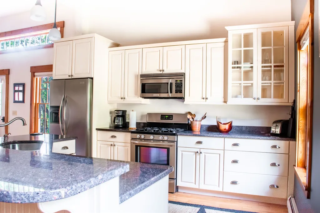163 Greensboro Road Hanover NH 03755