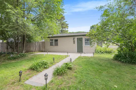34 Pinecrest Drive Essex VT 05452