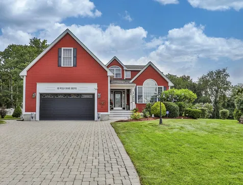 10 Wild Rose Drive Nashua NH 03063
