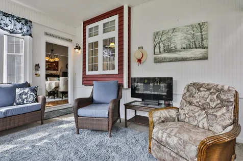 10 Wild Rose Drive Nashua NH 03063
