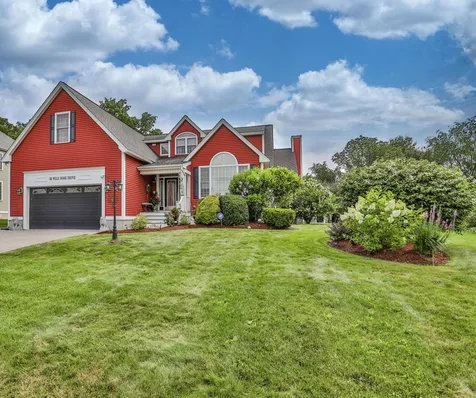10 Wild Rose Drive Nashua NH 03063