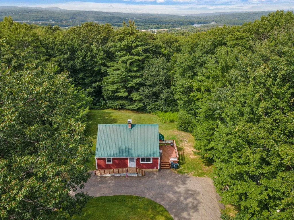 49 Blueberry Lane Northfield NH 03276