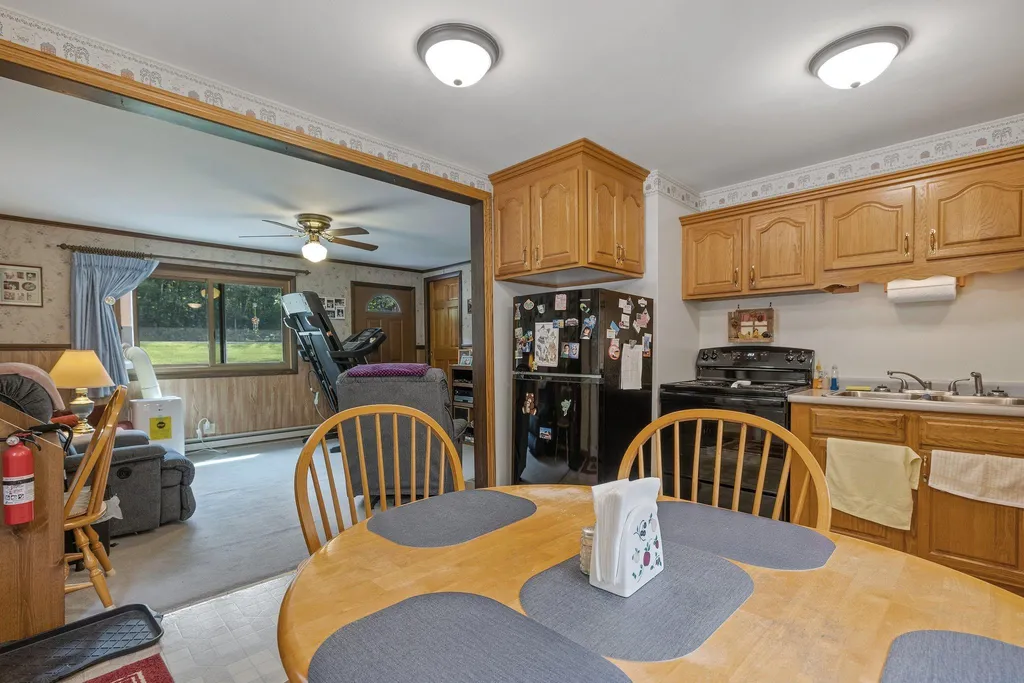49 Blueberry Lane Northfield NH 03276