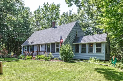 353 Tanglewood Drive Henniker NH 03242