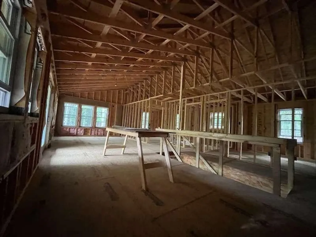 1 Whittlesey Lane Hartland VT 05048