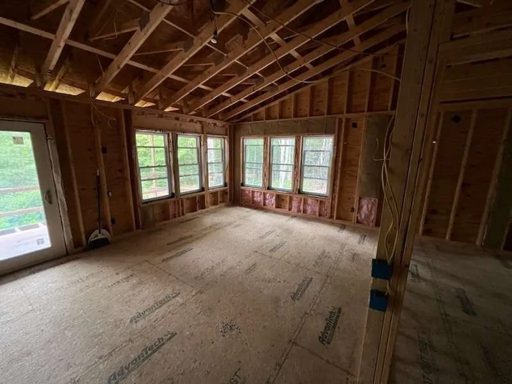 1 Whittlesey Lane Hartland VT 05048