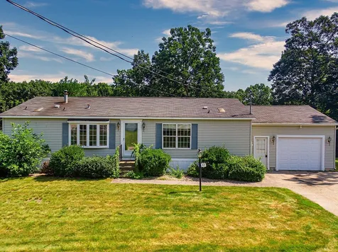 57 Freedom Hill Road Hampstead NH 03841