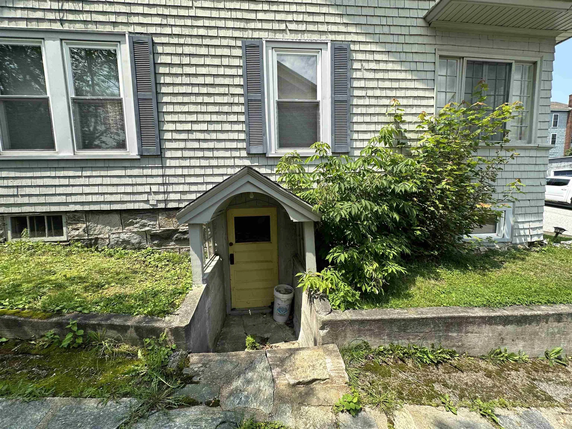 27 Laurel Street Berlin NH 03570
