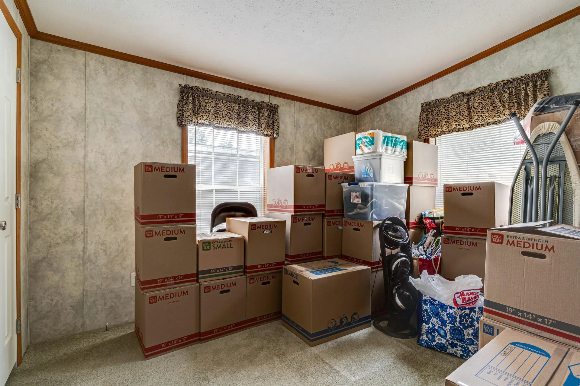 205 Robin Hood Lane Exeter NH 03833
