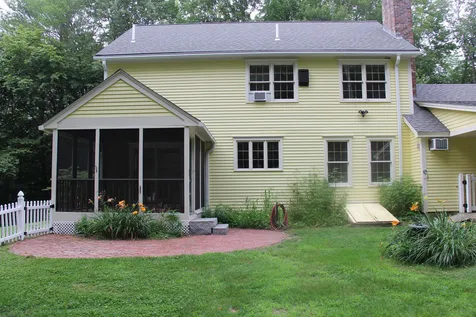 220 Plummer Hill Road Henniker NH 03242