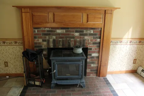 220 Plummer Hill Road Henniker NH 03242