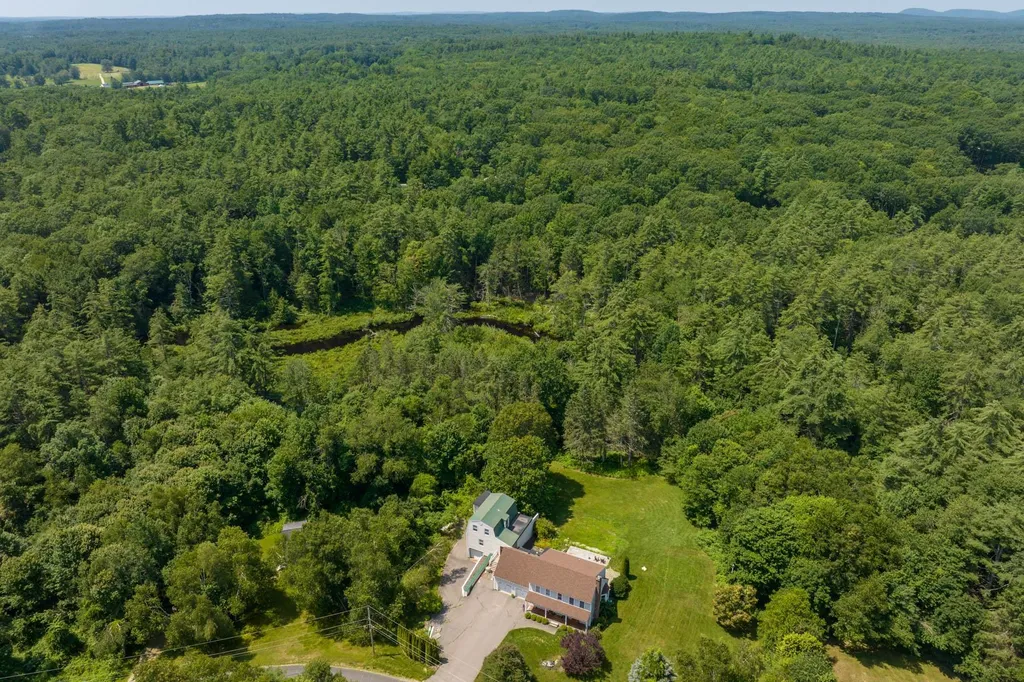 20 Furber Drive Lee NH 03861