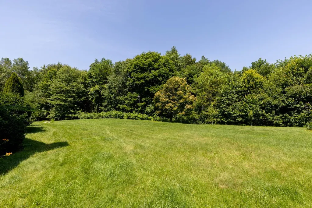 20 Furber Drive Lee NH 03861