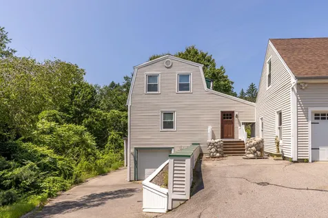 20 Furber Drive Lee NH 03861