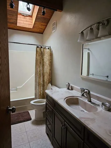 21 Croft Way Laconia NH 03246