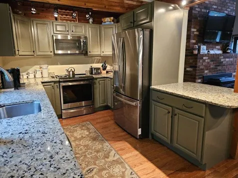 21 Croft Way Laconia NH 03246