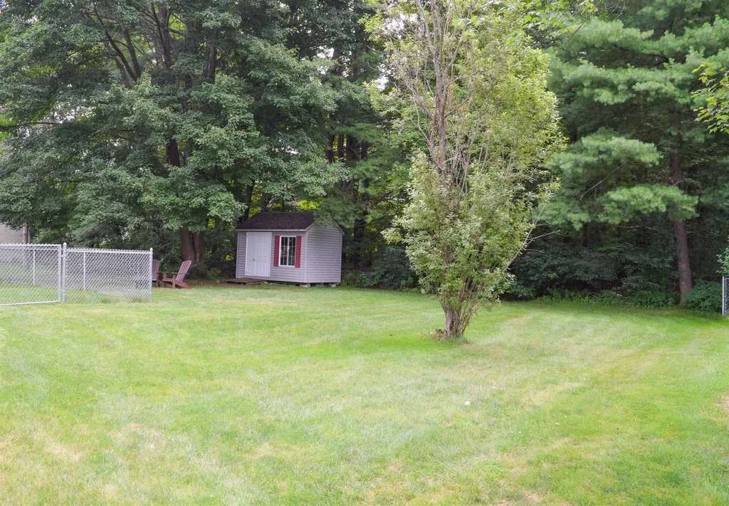 35 Ashwood Avenue Salem NH 03079