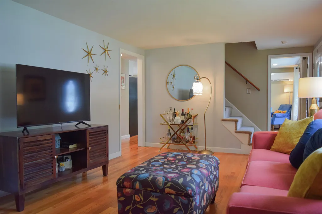 35 Ashwood Avenue Salem NH 03079