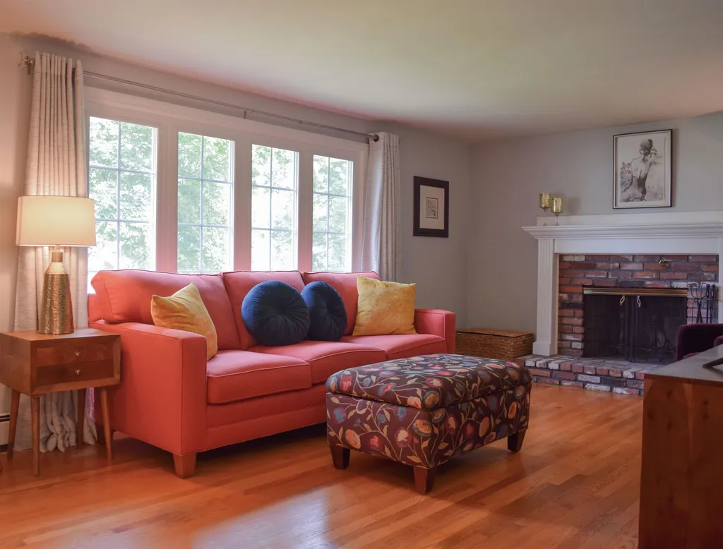 35 Ashwood Avenue Salem NH 03079
