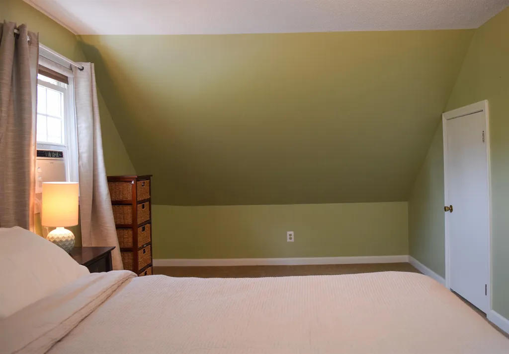 35 Ashwood Avenue Salem NH 03079