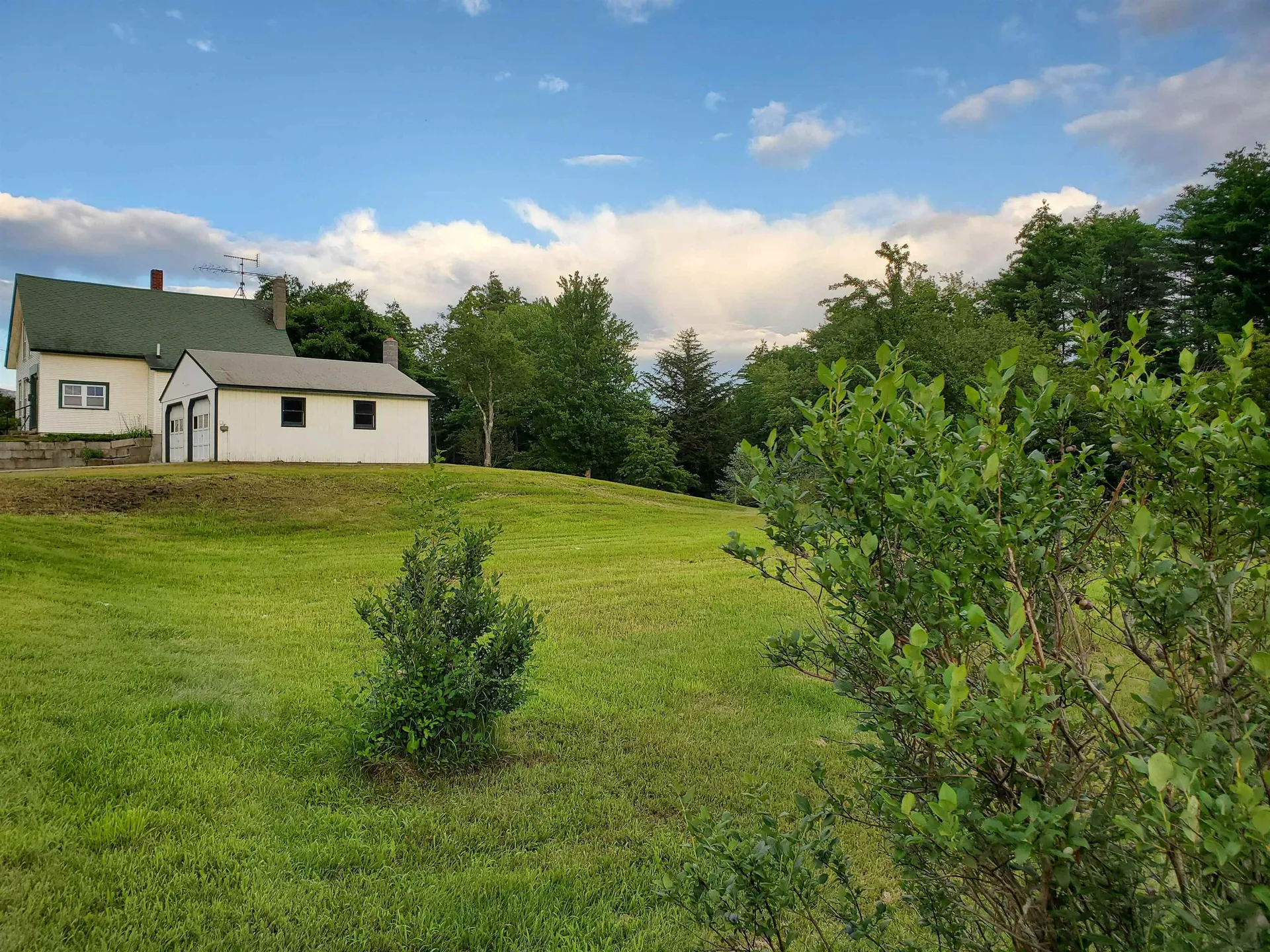 1096 Us Route 4 Canaan NH 03741
