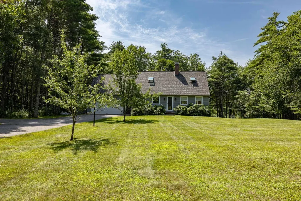 35 Wellington Way Barrington NH 03825