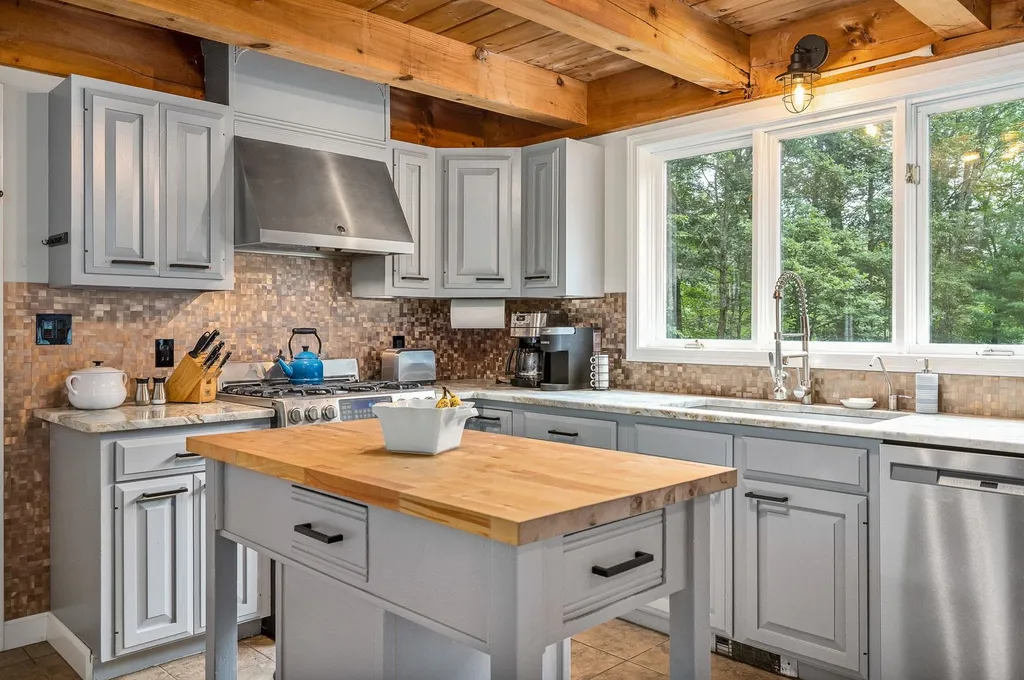 35 Wellington Way Barrington NH 03825