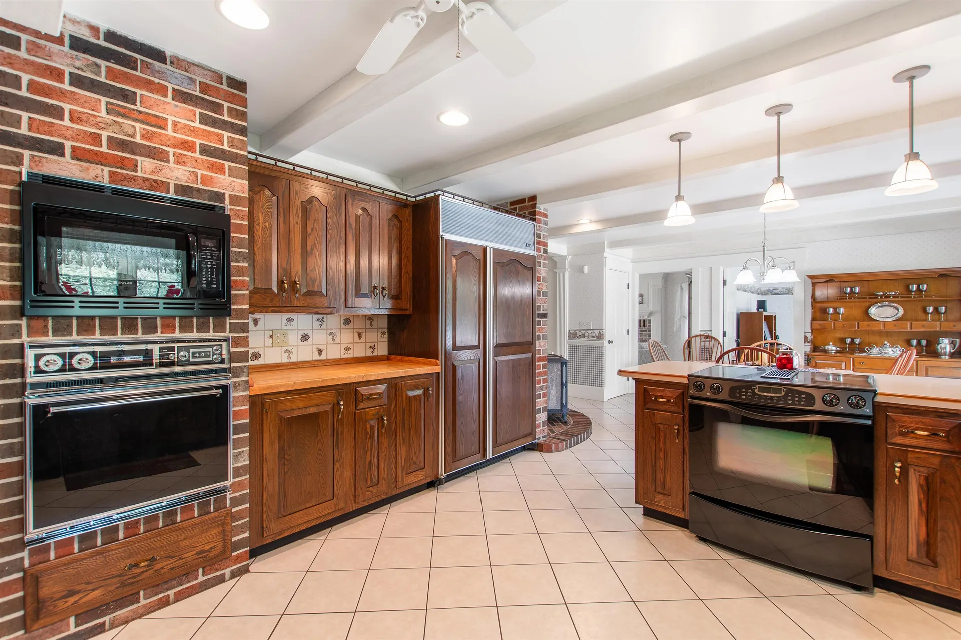 59 Roaring Brook Road Colebrook NH 03576