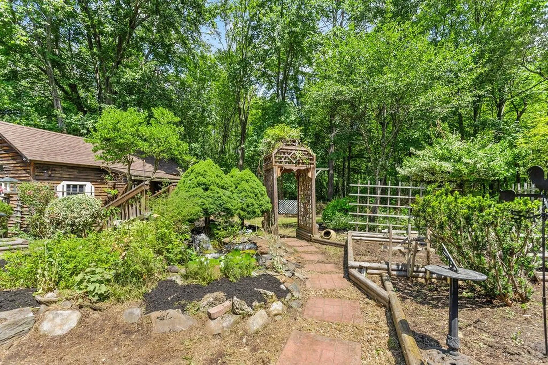 22 Corson Street Rochester NH 03867