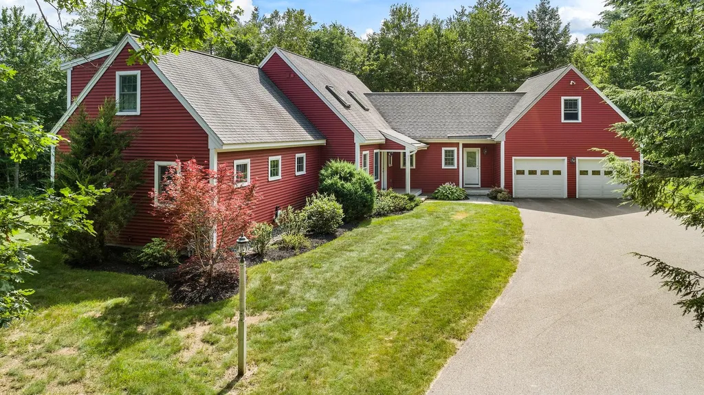 17 Clarke Road Wilmot NH 03287