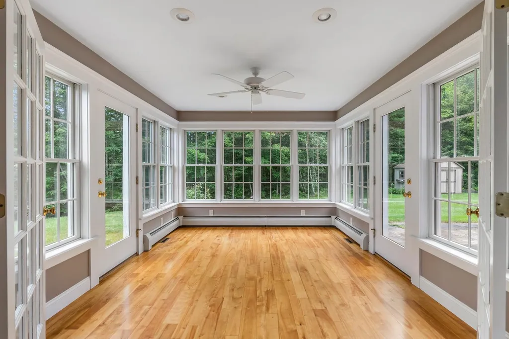 17 Clarke Road Wilmot NH 03287