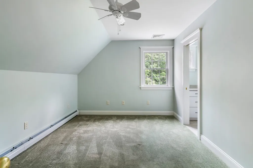 17 Clarke Road Wilmot NH 03287