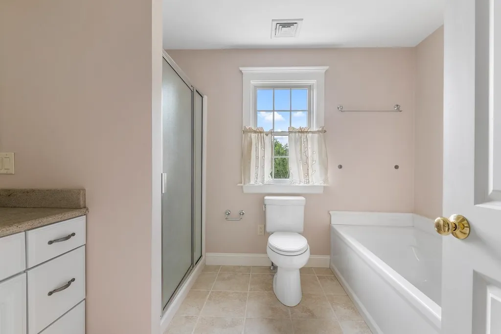 17 Clarke Road Wilmot NH 03287