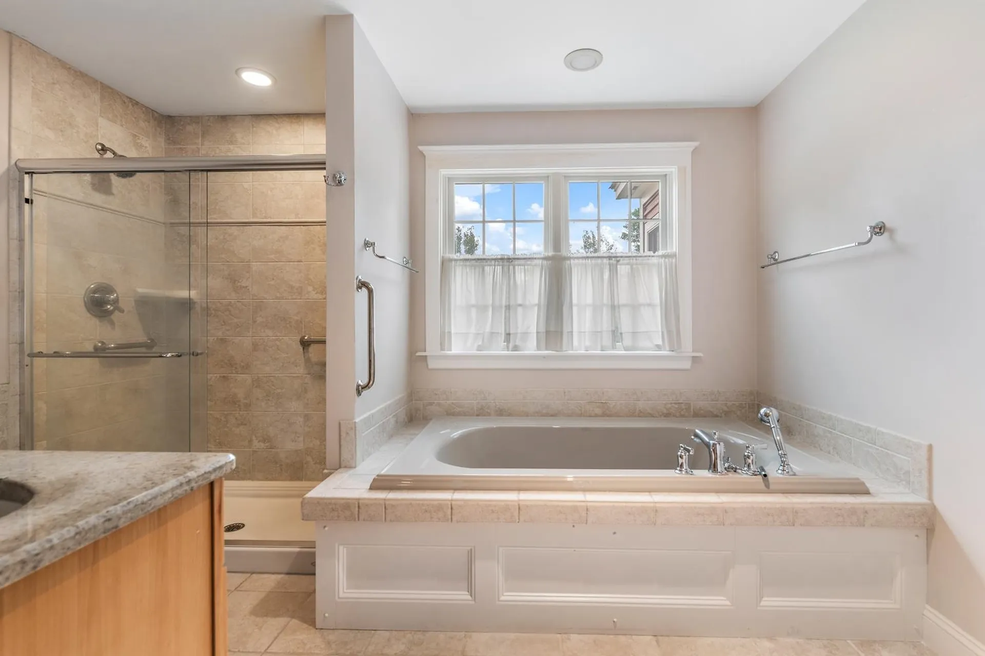 17 Clarke Road Wilmot NH 03287