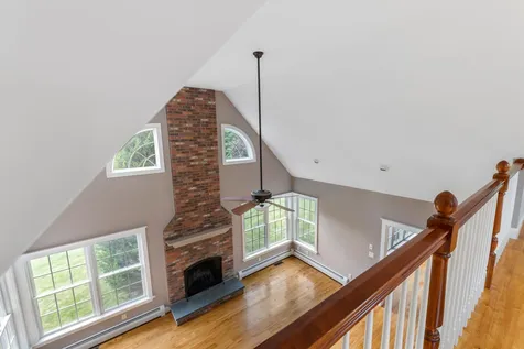 17 Clarke Road Wilmot NH 03287