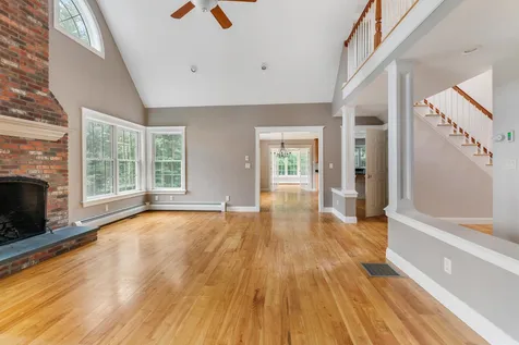 17 Clarke Road Wilmot NH 03287